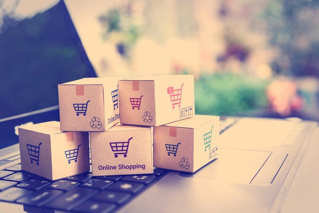 Online Shopping Boxes